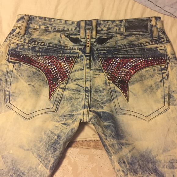 *AUTHENTIC* Robin’s Jeans For Sale 💯❌💯